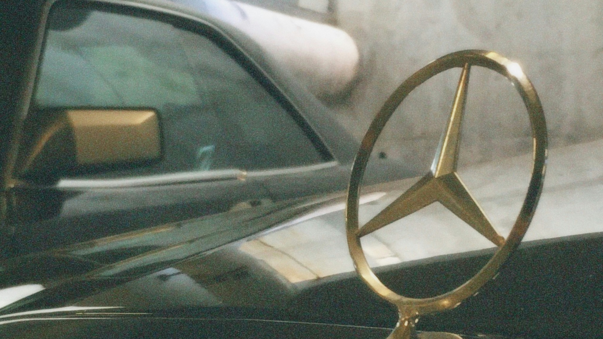 Logo Mercedes Benz